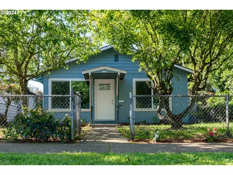 5730 SE Ramona St, Portland, OR 97206