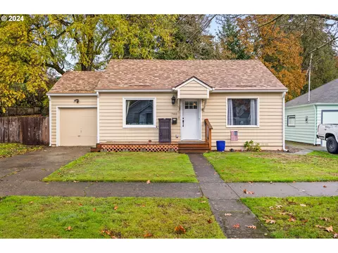780 NE Thompson Ave, Salem, OR 97301