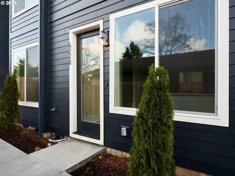 6228 NE 11th Ave, Portland, OR 97211