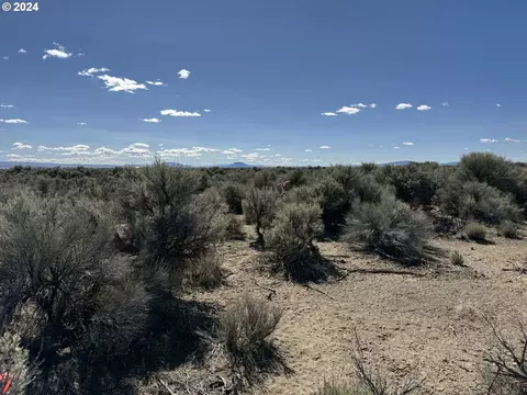 north star ln, Christmas Valley, OR 97641