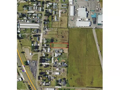 0 Lester St, Sutherlin, OR 97479