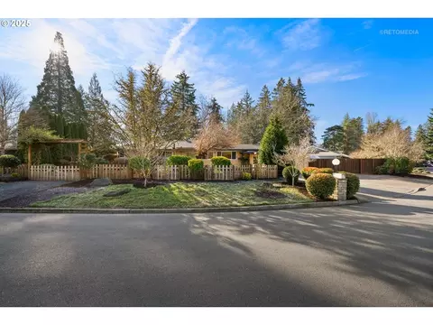 3538 SE Willow St, Hillsboro, OR 97123