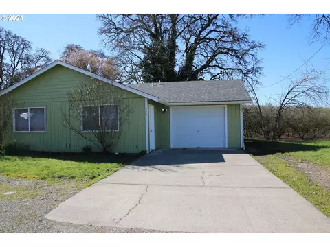 452 Olson Dr, Jefferson, OR 97352