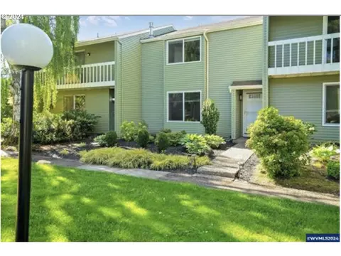 3816 3rd Ave, Keizer, OR 97303
