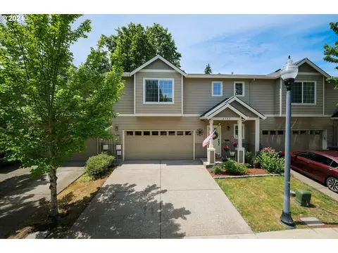 2747 SE 48th Pl, Hillsboro, OR 97123