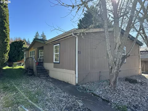 29720 Jeans Rd #53, Veneta, OR 97487