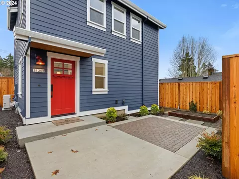 8126 SE 51st Ave #B, Portland, OR 97206