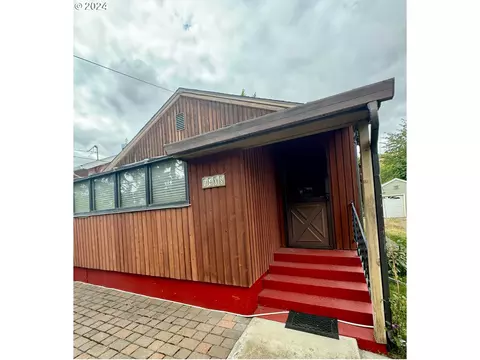 1408 Cedar St, La Grande, OR 97850