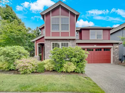 210 NE Greenridge Ter, Hillsboro, OR 97124