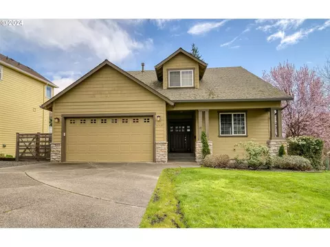 52530 Maria Ln, Scappoose, OR 97056