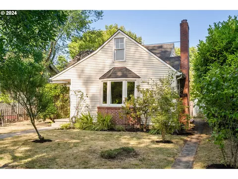 5734 NE Mallory Ave, Portland, OR 97211