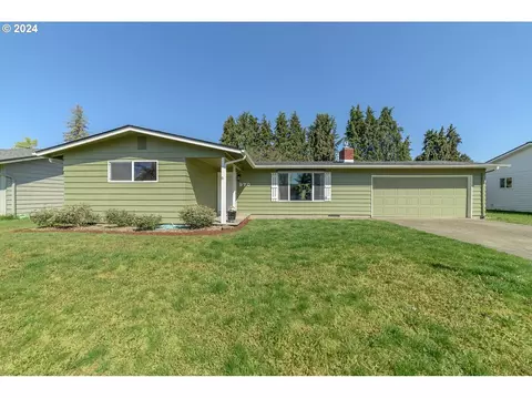 970 W 7th Pl, Junction City, OR 97448