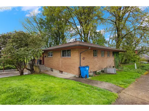 404 NE 7th Ave, Camas, WA 98607