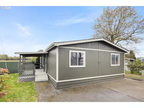 2400 SE Stratus Ave #26, Mcminnville, OR 97128