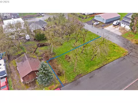 325 S Olive St, Yamhill, OR 97148