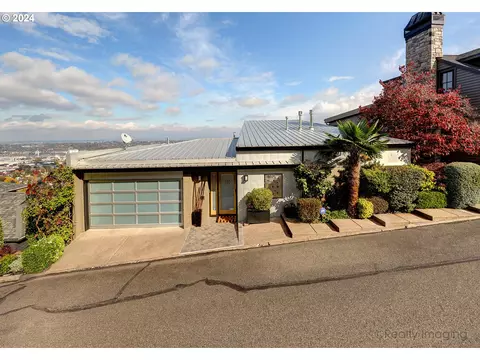 400 NW Maywood Dr, Portland, OR 97210