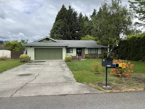 3540 Avalon Dr, Hood River, OR 97031