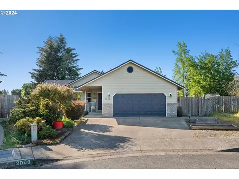 2098 Lemuria St, Eugene, OR 97402