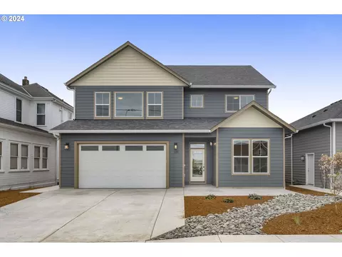 135 S 1st St, Saint Helens, OR 97051