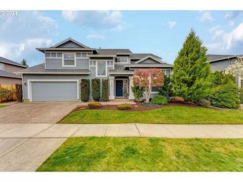 1022 NE Creeksedge Dr, Hillsboro, OR 97124