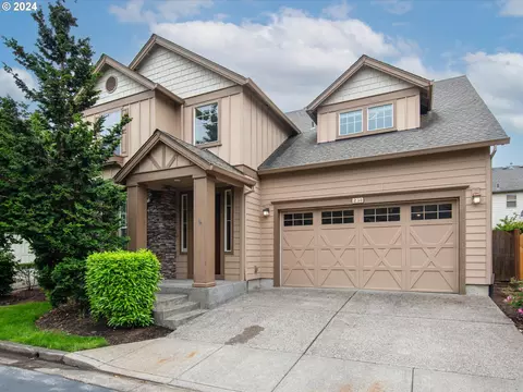 239 NE 63rd Pl, Hillsboro, OR 97124