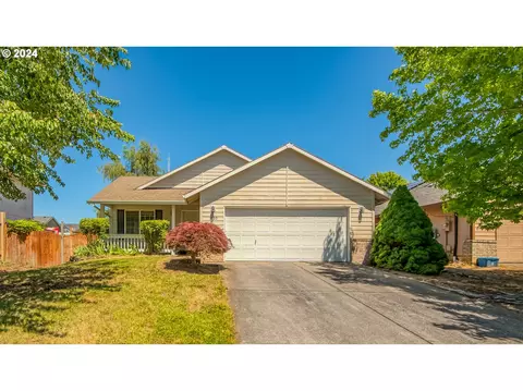 1235 Constitution Ave, Woodburn, OR 97071
