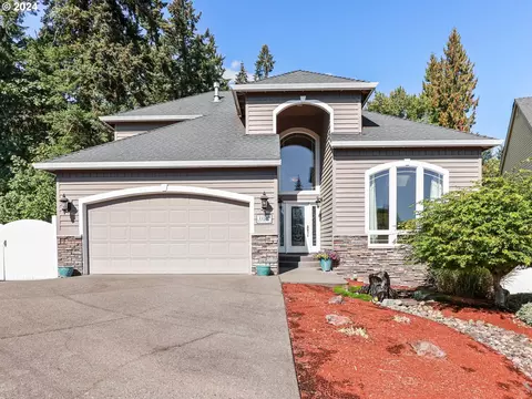33107 Onna Way, Scappoose, OR 97056