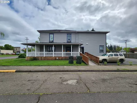287 W 5th Ave, Junction City, OR 97448