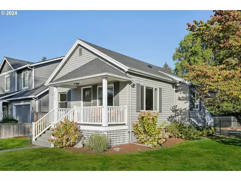 9412 SE Stanley Ave, Milwaukie, OR 97222