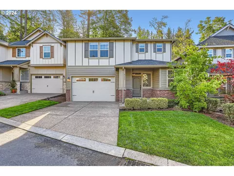 9282 SW Chopin Ln, Portland, OR 97225