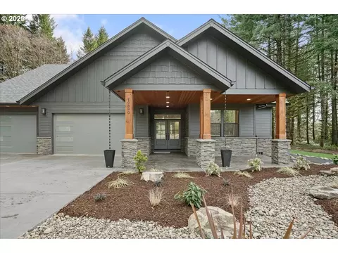 19890 Barry Ln SE, Silverton, OR 97381