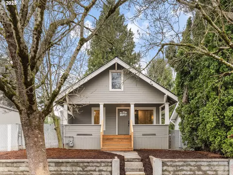 9525 N Burr Ave, Portland, OR 97203