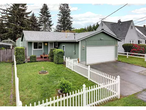 230 Harrison St, Fairview, OR 97024
