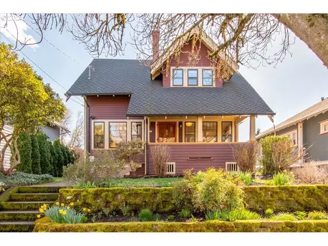 3284 SE Lincoln St, Portland, OR 97214