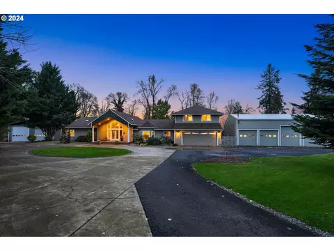 7401 NE Dog Ridge Rd, Newberg, OR 97132