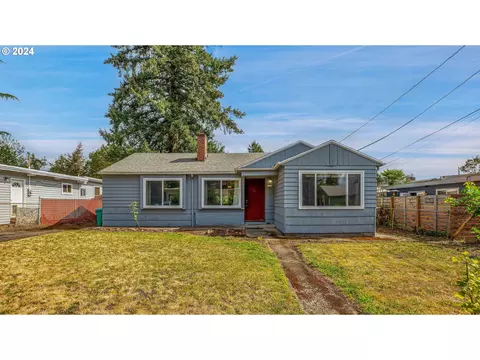 1822 SE 77th Ave, Portland, OR 97215
