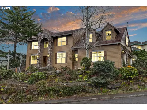 13350 SW Clearview Way, Portland, OR 97223