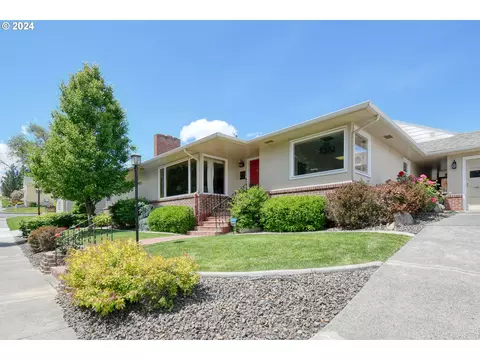 1003 NW Horn Ave, Pendleton, OR 97801