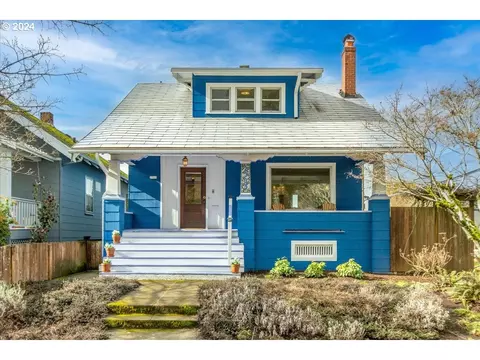 2305 SE 53rd Ave, Portland, OR 97215