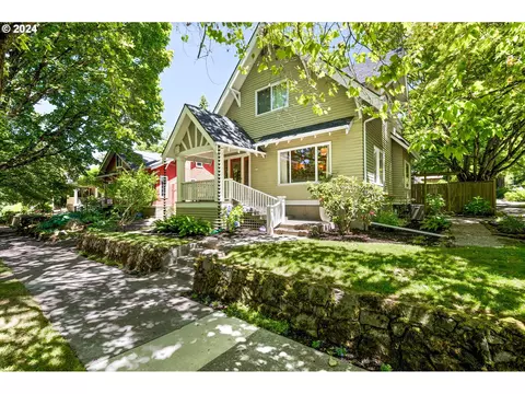 2108 NE 50th Ave, Portland, OR 97213