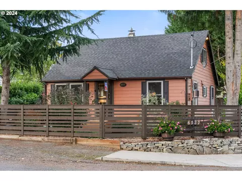 6537 SE Clatsop St, Portland, OR 97206