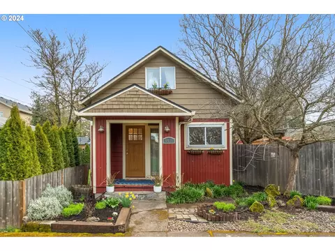 6416 SE 96th Ave, Portland, OR 97266