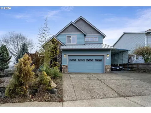 331 Chinook St, Molalla, OR 97038