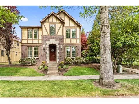 28665 SW Costa Cir E, Wilsonville, OR 97070