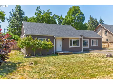 736 SE Morgan Ln, Mcminnville, OR 97128