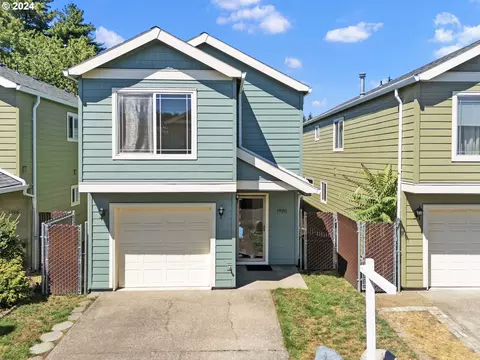 1920 SE 122nd Ave, Portland, OR 97233
