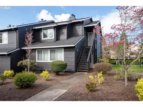 9455 SW 146th Ter #D-8, Beaverton, OR 97007