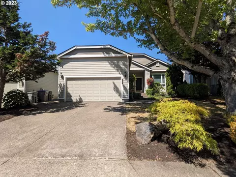 17321 SW Greengate Dr, Sherwood, OR 97140