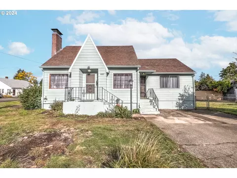 8801 NE Prescott St, Portland, OR 97220