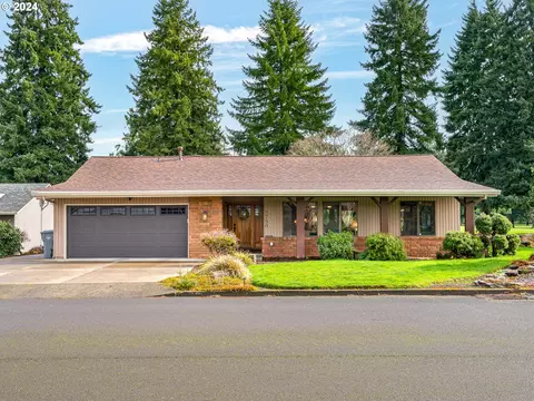2750 N Maple Ct, Canby, OR 97013